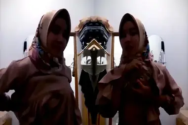 Bokep Indo Kasur Empuk Jadi Saksi Bisu Ngewe Liar