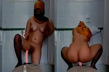 Bokep Jilbab Minta Main Pakai Dildo Jumbo Asyik