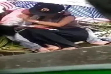 Gadis ABG Cantik Pasrah Digenjot Pas Hujan